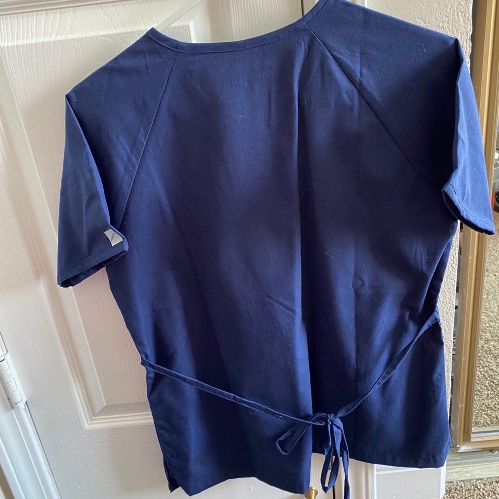 Navy Women’s Scrub Top